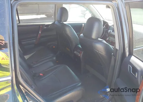 2011 Toyota Highlander Limited V6 z USA, uszkodzony, nr VIN 5TDYK3EH4BS035959